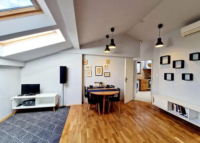 Zulu Old Town * Cracovie