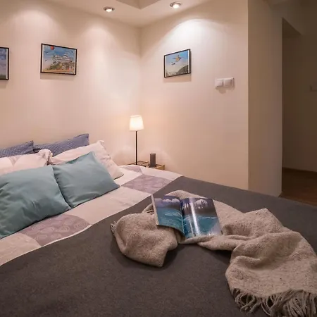 Zulu Old Town Apartman *